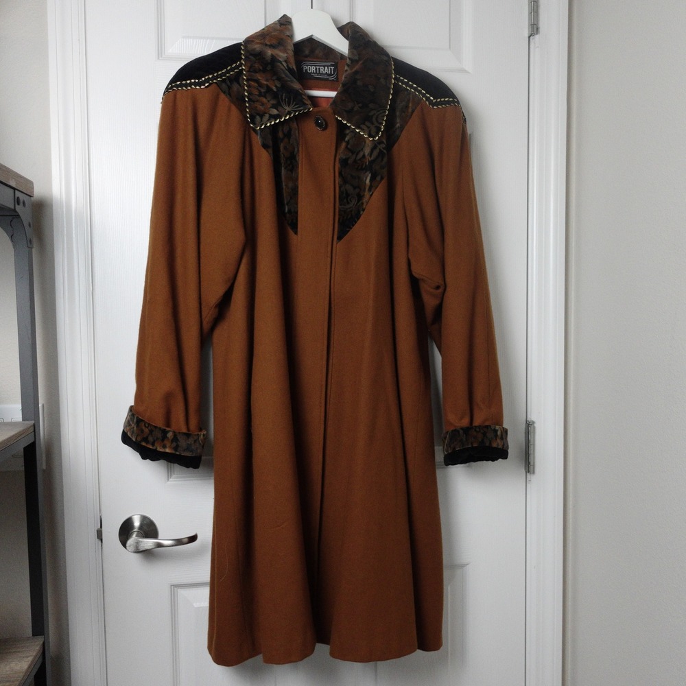 Portrait Vintage Tapestry Trim Overcoat Oversized Brown Wool Blend Western USA